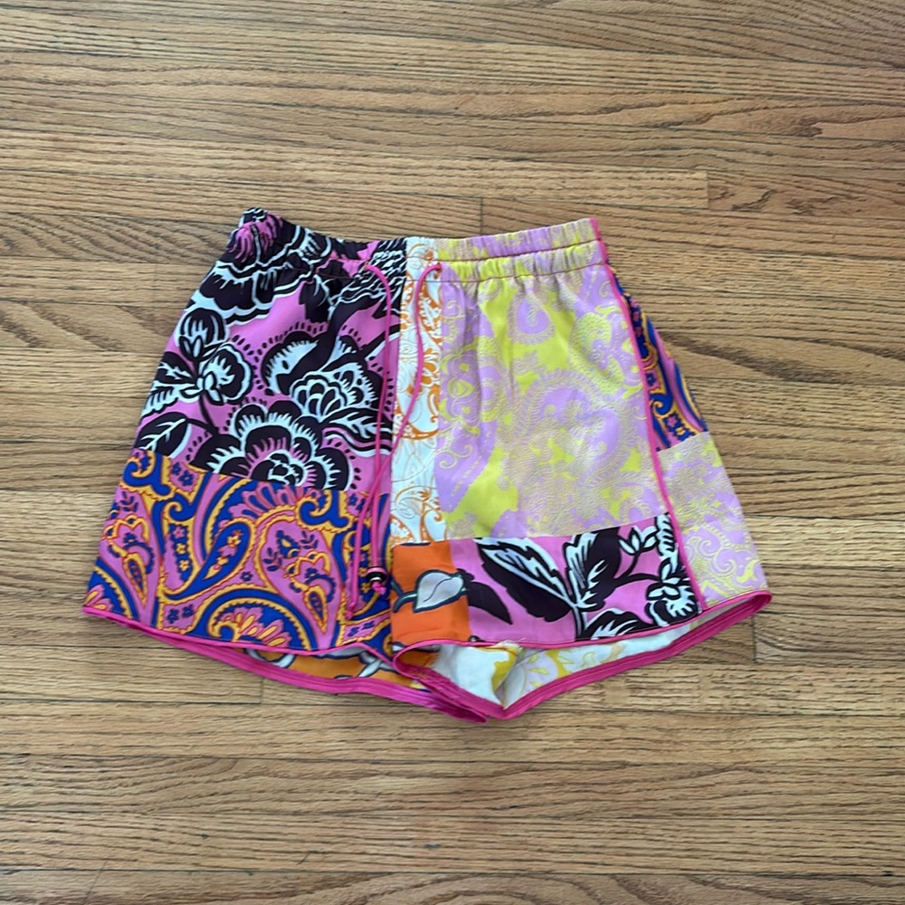 Zara Multicolor Patterned Athletic Shorts